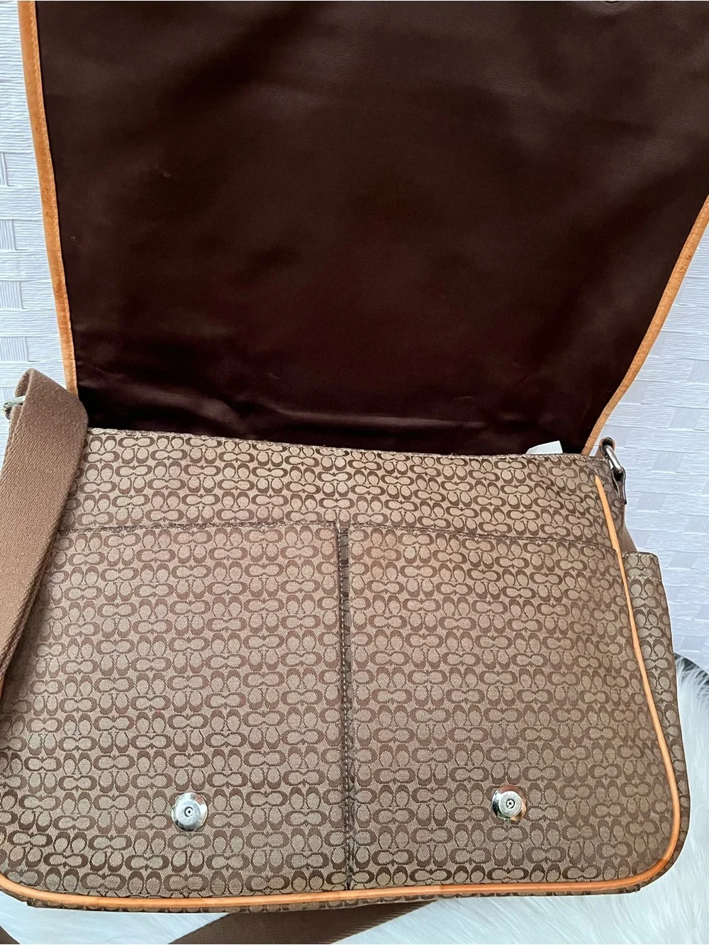 ‘07 Coach Small C Signature Canvas Messenger Bag Natural Vachetta Trim